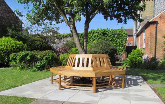 The Diamond Jubilee bench in the Methodist Memorial Garden in Albert Street, Holt, 2012